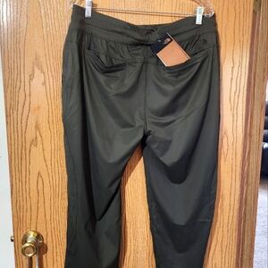 The North Face Womens Capri Pants